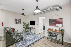 202/206 New Luxury Dwntwn Lofts Duo Pets Kids